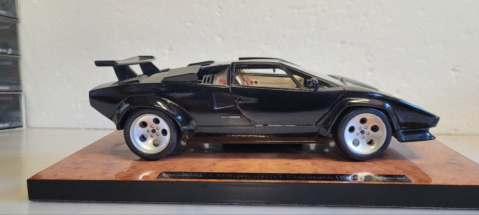 Burago 1988 Lamborghini Countach, Ophalen of Verzenden, Zo goed als nieuw, Auto, Bburago