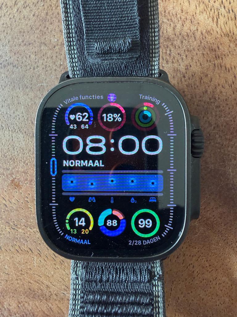 Apple Watch Ultra 2 zwart titanium met extra bandjes, Ophalen, Zwart, IOS, Zo goed als nieuw