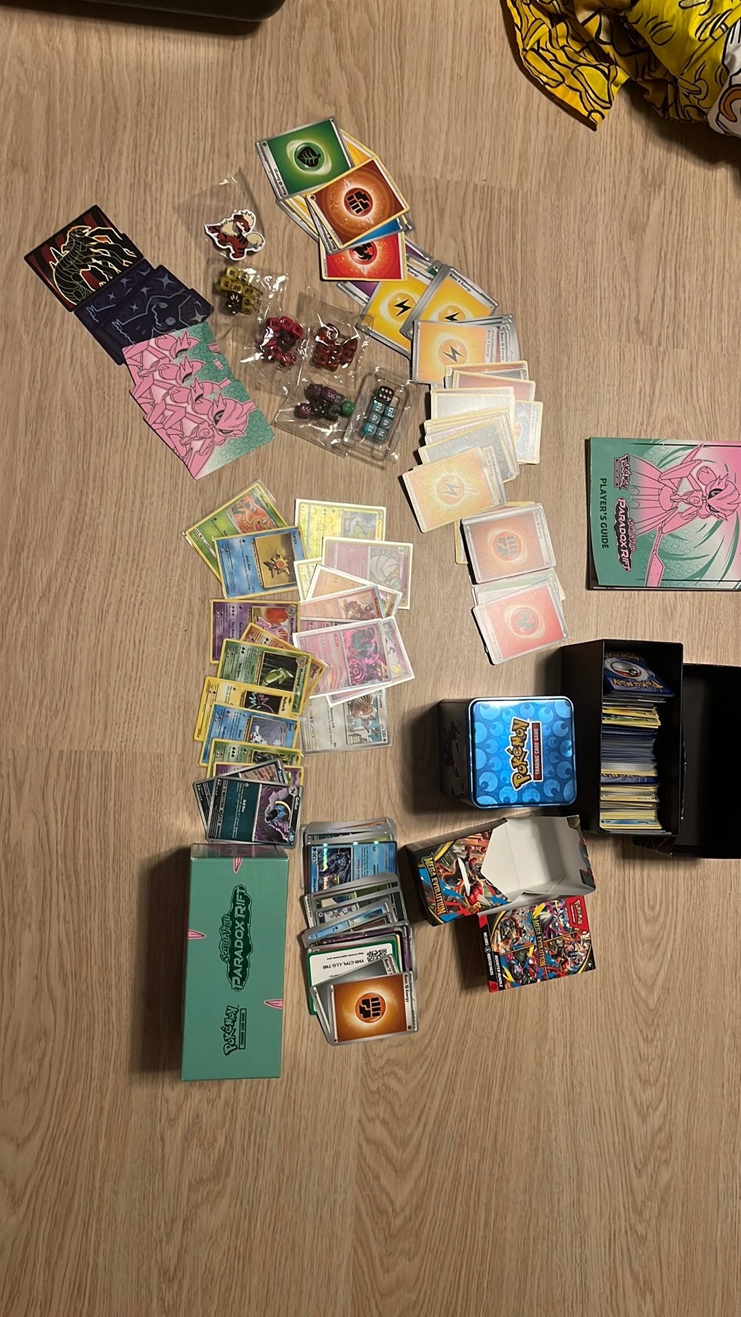 Pokemon bulk en assesorie moet nu weg, Ophalen of Verzenden, Zo goed als nieuw