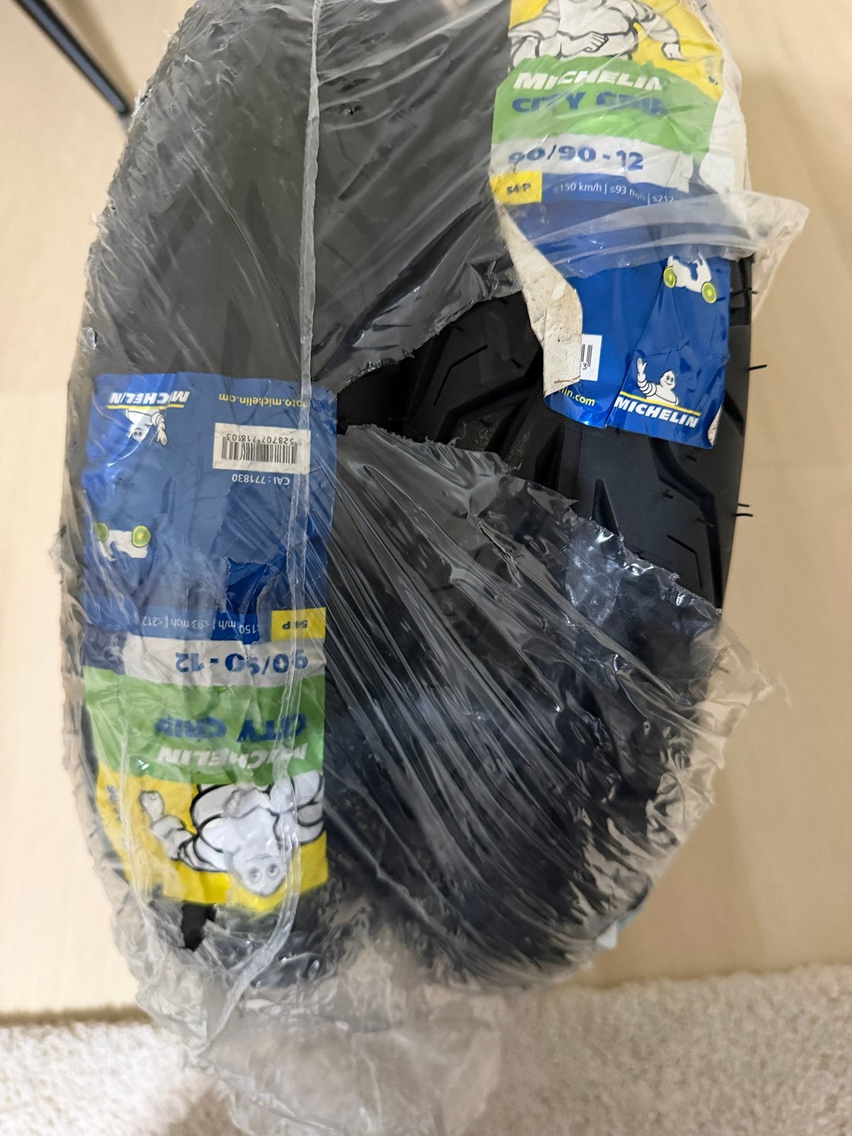 Nieuwe Michelin City Grip 90/90-12 54P Scooterbanden 2x, Fietsen en Brommers, Ophalen, Nieuw, Overige typen, Overige merken