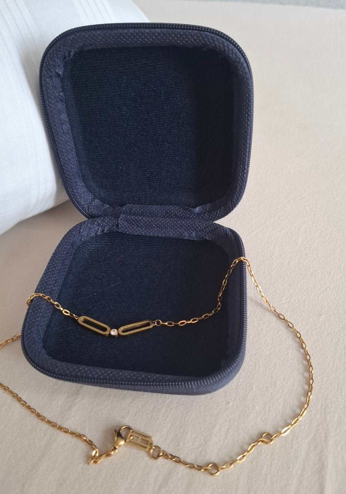 Tommy Hilfiger Dames Ketting Goudkleurig met Kristal, Met kristal, Overige materialen, Nieuw, Ophalen of Verzenden