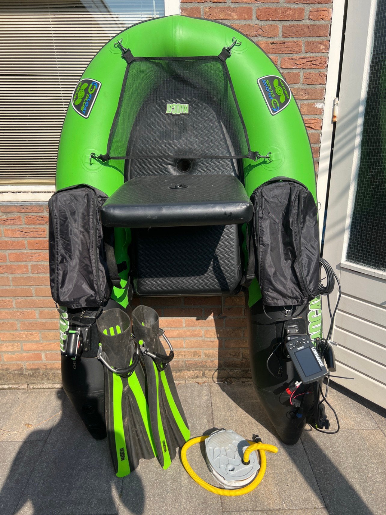 Bellyboat Madcat met Lowrance Elite-4X Chirp en flippers, Watersport en Boten, Ophalen, Gebruikt
