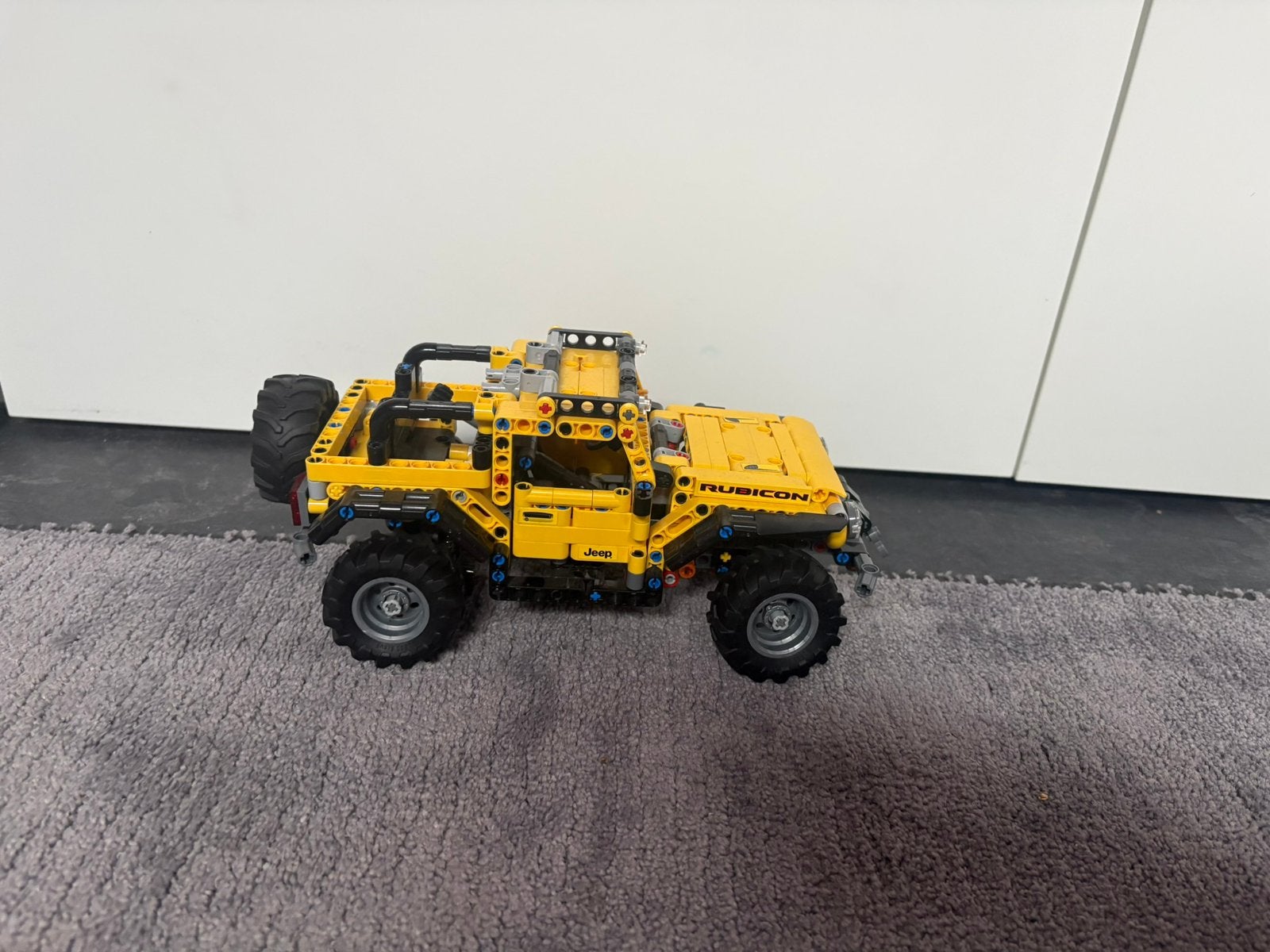 Technic lego jeep inclusief boekje, Ophalen of Verzenden, Zo goed als nieuw