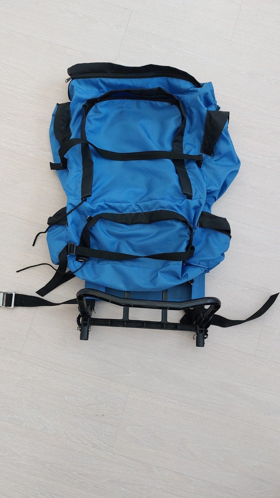 Grote Back pack rugzak, Sport en Fitness, Bergsport en Wandelen, Ophalen of Verzenden, Zo goed als nieuw, Rugzak