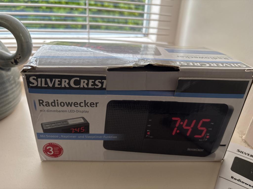 Radiowekker, Witgoed en Apparatuur, Wekkers, Ophalen of Verzenden, Nieuw