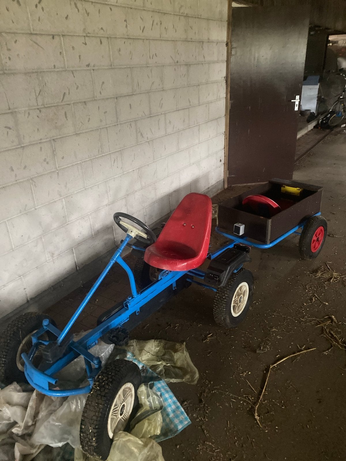 Skelter met aanhanger - accu moet vervangen worden, Ophalen, Gebruikt, Overige merken, Duozit
