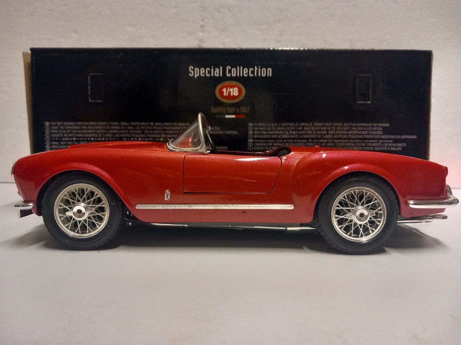 Lancia B24 Aurelia maroon rozerood Bburago metal 1:18 KRD, Ophalen of Verzenden, Zo goed als nieuw, Auto, Bburago