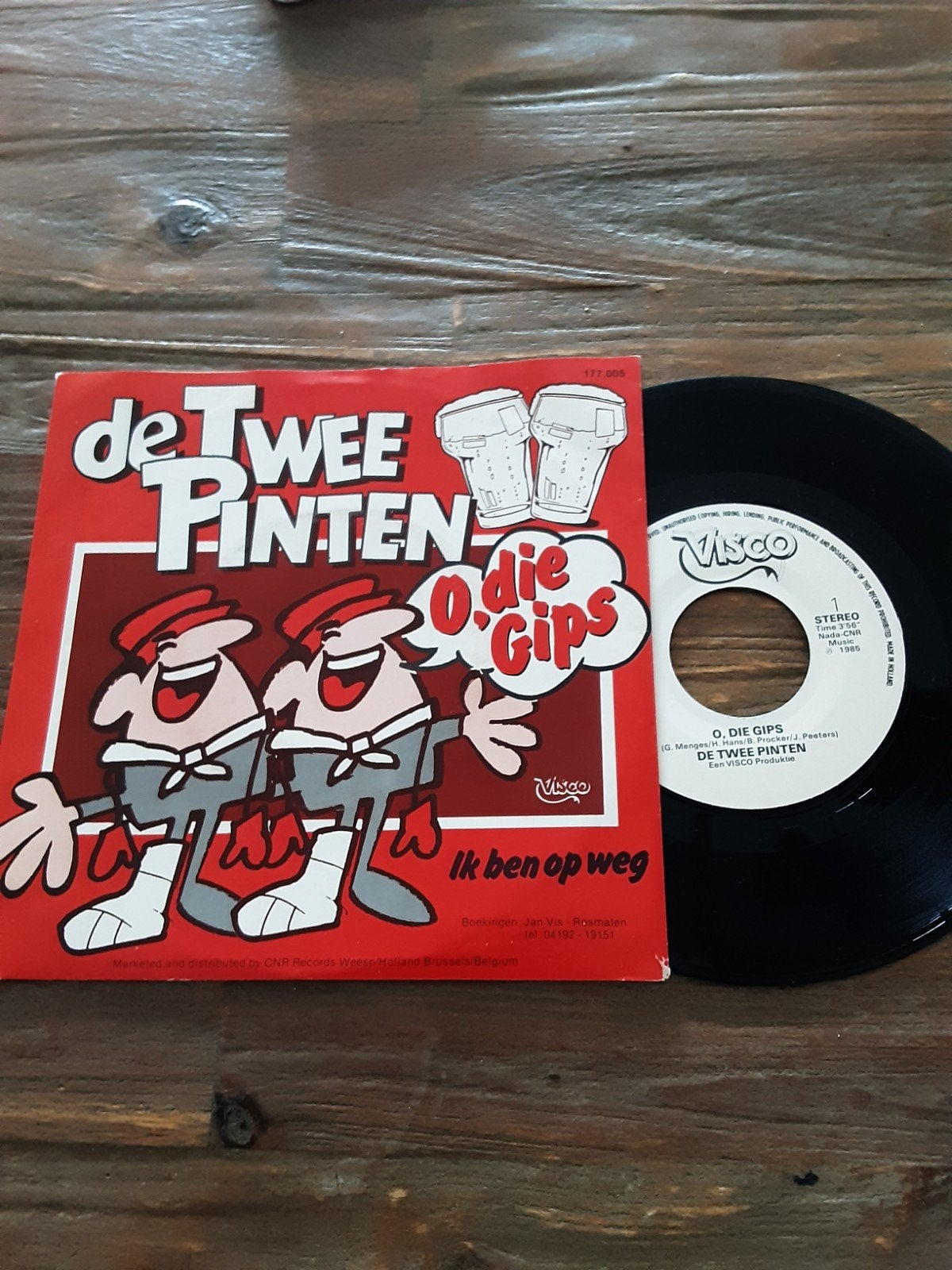 De Twee Pinten piraat single., Ophalen of Verzenden, Zo goed als nieuw, Overige formaten, Levenslied of Smartlap