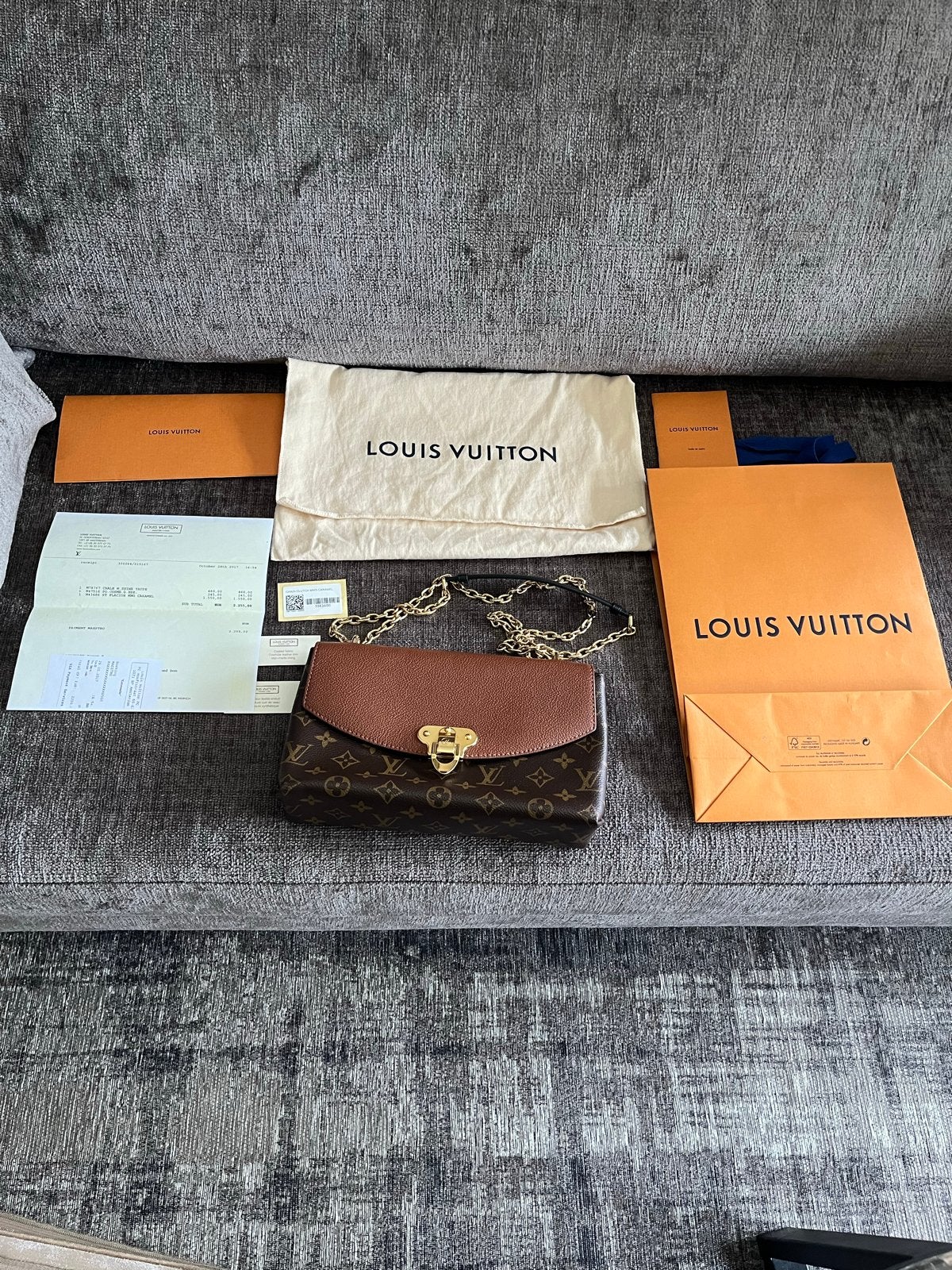 Louis Vuitton Saint Placide Monogram Canvas Bruin Leer, Sieraden, Tassen en Uiterlijk, Tassen | Damestassen, Ophalen, Zo goed als nieuw