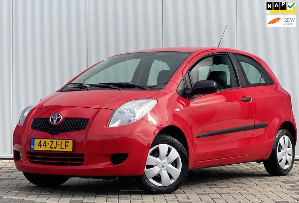 Toyota Yaris 1.0 VVTi 3 DEURS 1STE EIGENAAR IN PERFECT STAAT, Voorwielaandrijving, 750 kg, Origineel Nederlands, Bedrijf