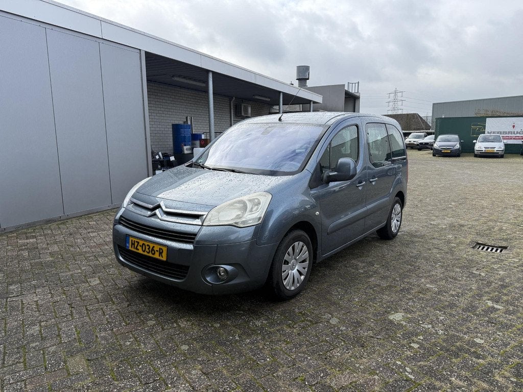 Citroen Berlingo 1.6 HDIF Multispace | Trekhaak | HANDELSPRI, Auto's, Citroën, Euro 5, Stof, Gebruikt, 4 cilinders
