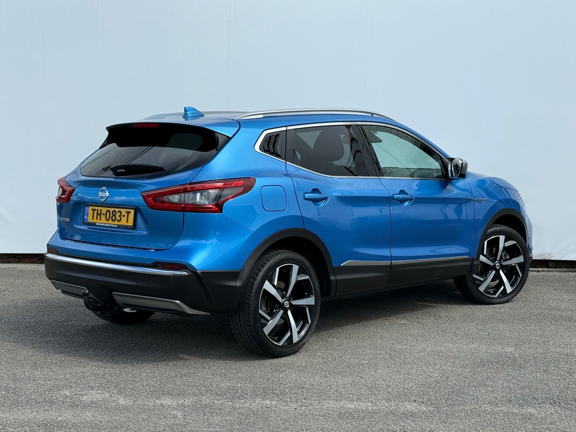 Nissan Qashqai 1.2 Tekna + Panoramadak | Leer | Clima | Navi, Auto's, Gebruikt, 4 cilinders, Blauw, 116 pk