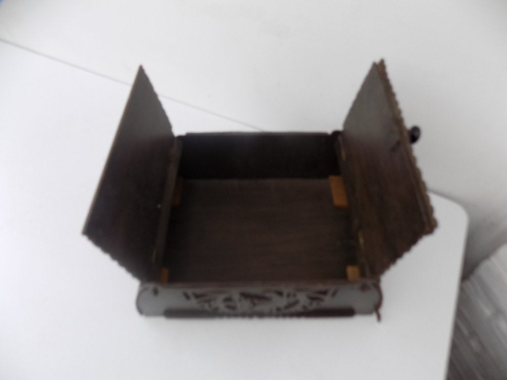 Amsterdamse school naaidoos opbergdoos, Antiek en Kunst, Curiosa en Brocante, Ophalen of Verzenden