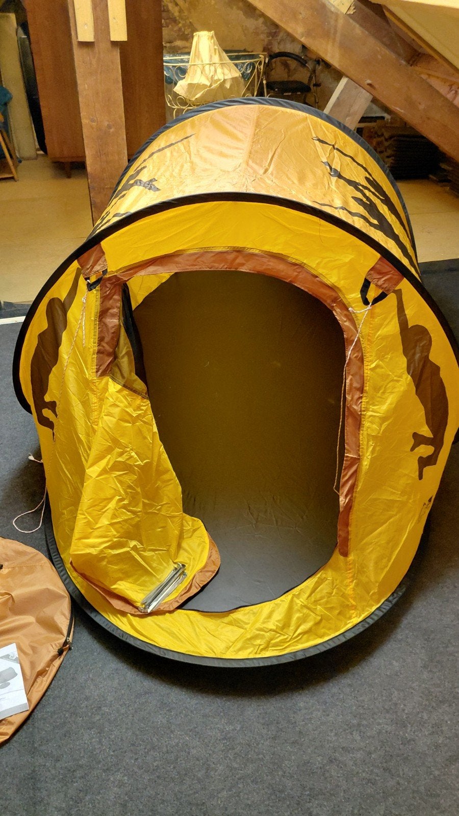 Crivit Pop-up Tent - Snel op te zetten!, Ophalen of Verzenden, Gebruikt, Tot en met 2
