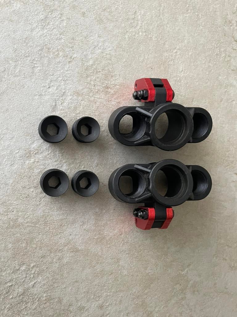 Arrma Kraton/Outcast 8s EXB front knuckles -ZGAN-, Ophalen of Verzenden, Zo goed als nieuw, Overige schalen, Auto offroad