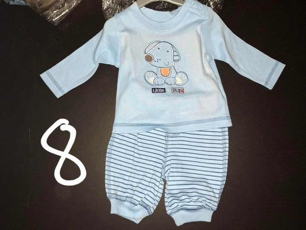 Partij baby kleding, Ophalen