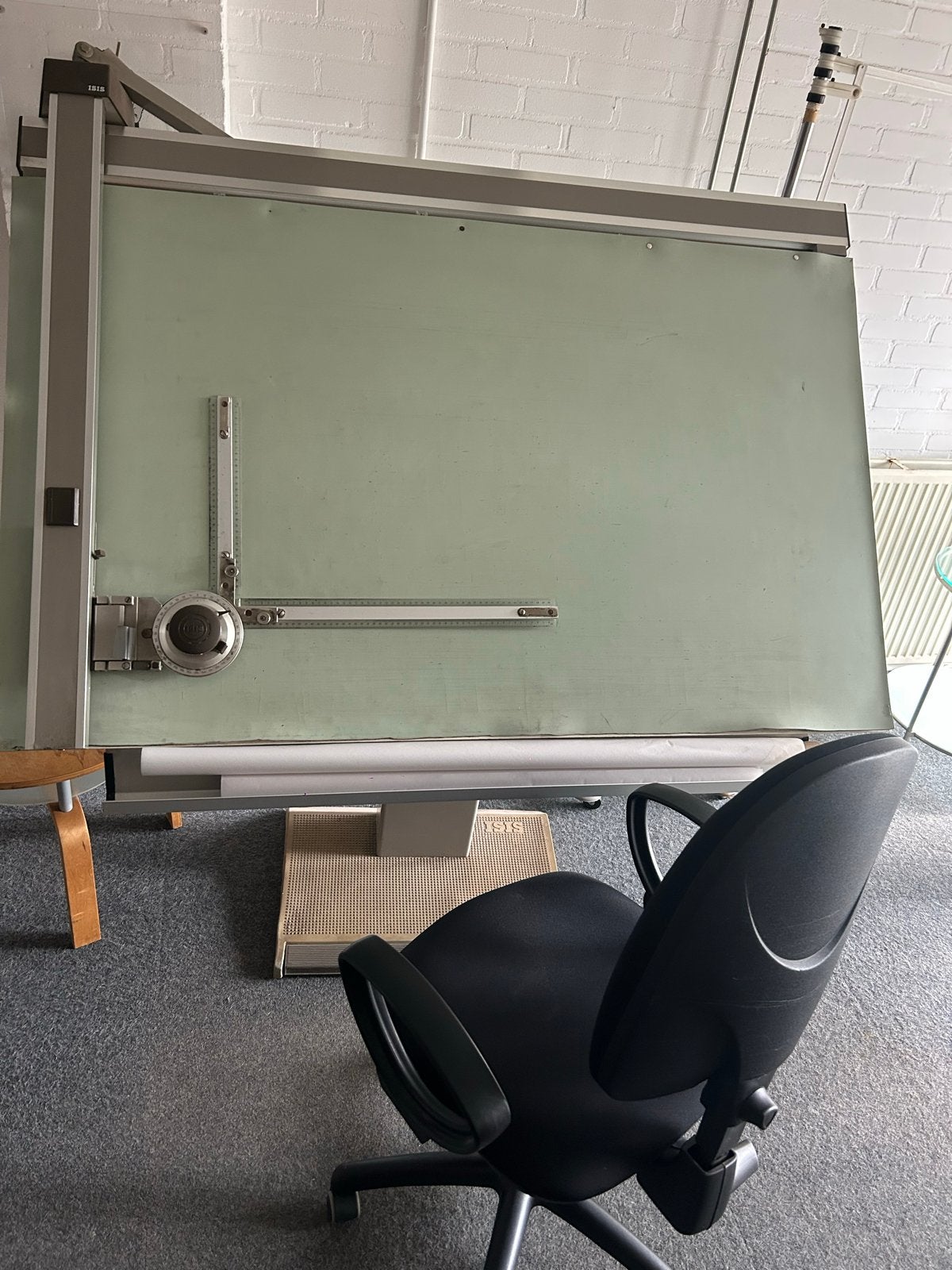 Professionele tekentafel met tekenmachine en toebehoren, Ophalen, Gebruikt, 150 tot 170 cm