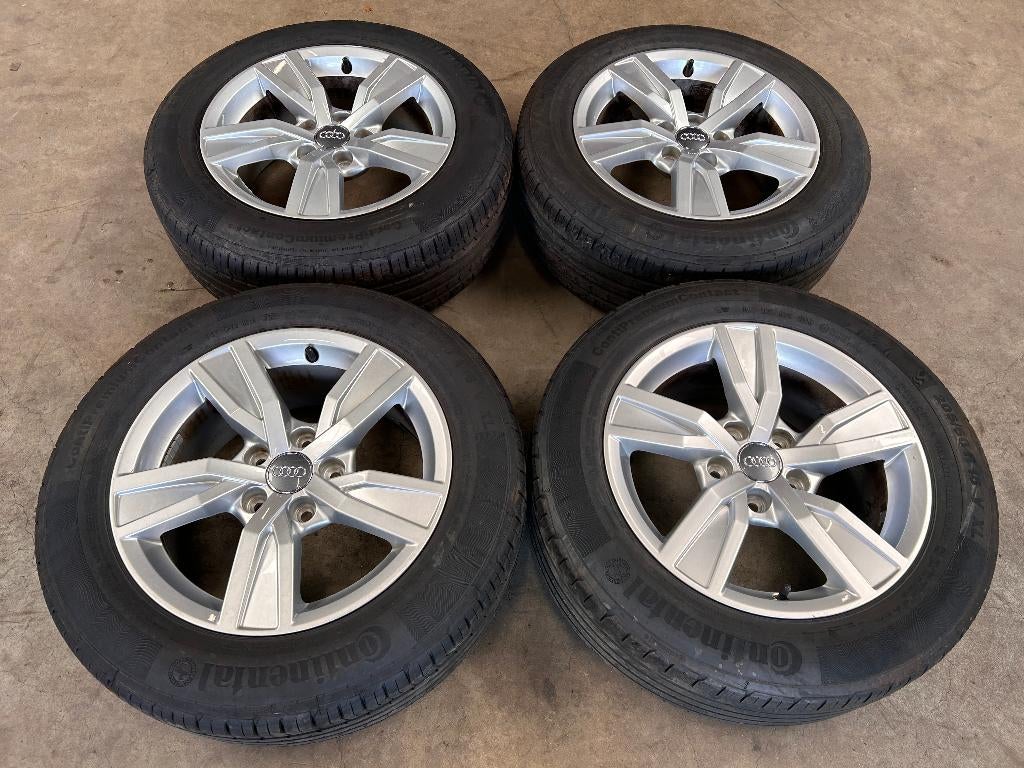 DIV. 16 inch originele velgen + zomerbanden Audi A4 B8 B9, Auto-onderdelen, Banden en Velgen, Audi, Gebruikt, 16 inch, Banden en Velgen