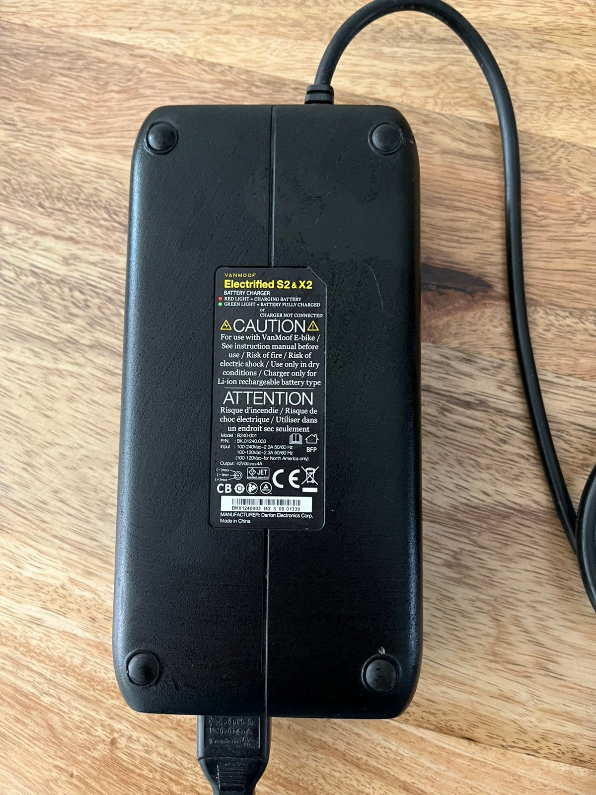 Originele vanmoof lader voor s2 en x2, Zo goed als nieuw