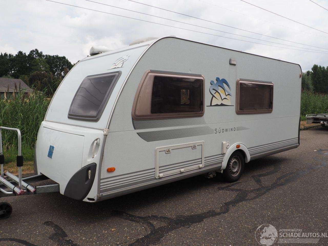 Knaus Sudwin 500 Fdk Stappelbed (bj 2006), Caravans en Kamperen, Bedrijf, Airco, Knaus