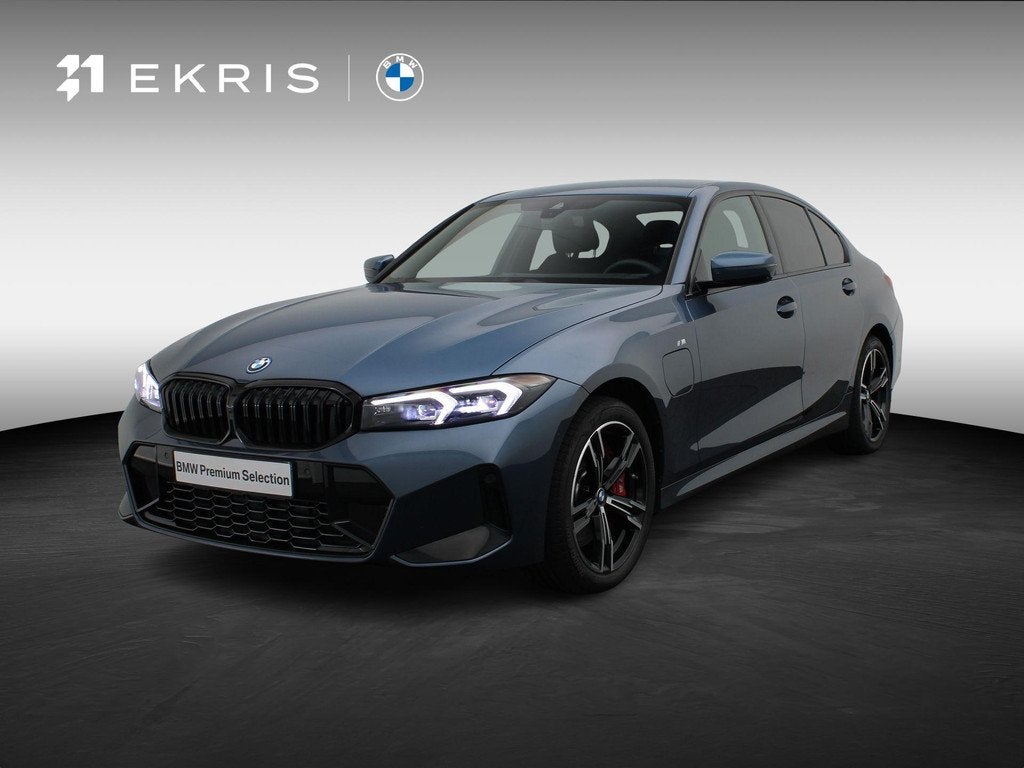 BMW 3 Serie Sedan 330e M Sportpakket Pro | Innovation Pack |, Auto's, BMW, Automaat, 1998 cc, Gebruikt, 4 cilinders