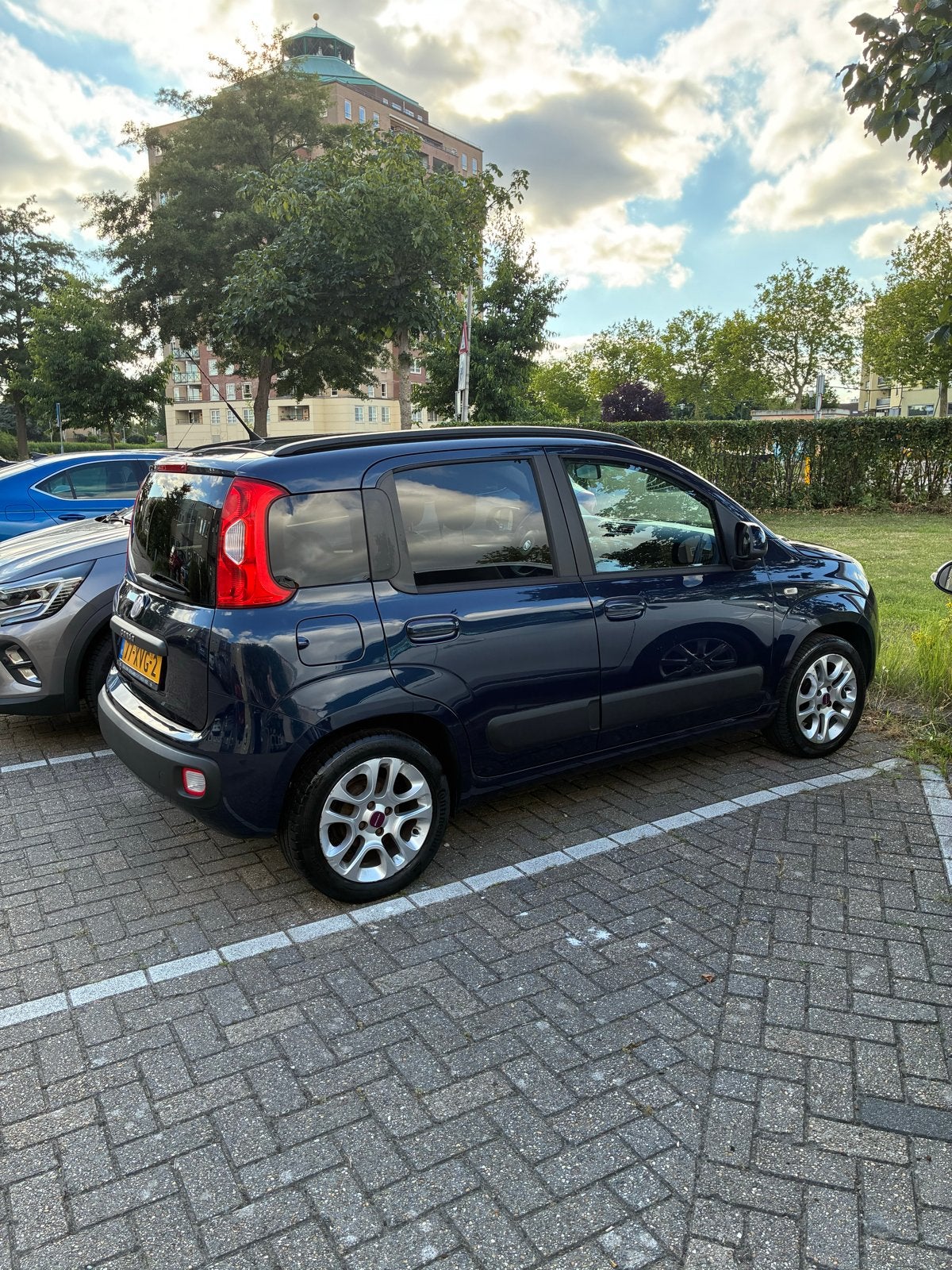 Mooie Fiat Panda Twinair 85 Lounge 102.000 km, Auto's, Fiat, Voorwielaandrijving, Stof, 40 €/maand, Panda