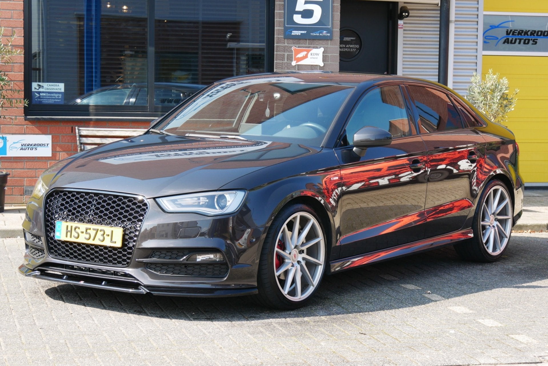 Audi A3 Limousine 1.4 TFSI CoD Ambition Pro Line S. RS3 look, Auto's, Audi, Gebruikt, 4 cilinders, Leder en Stof, Sedan