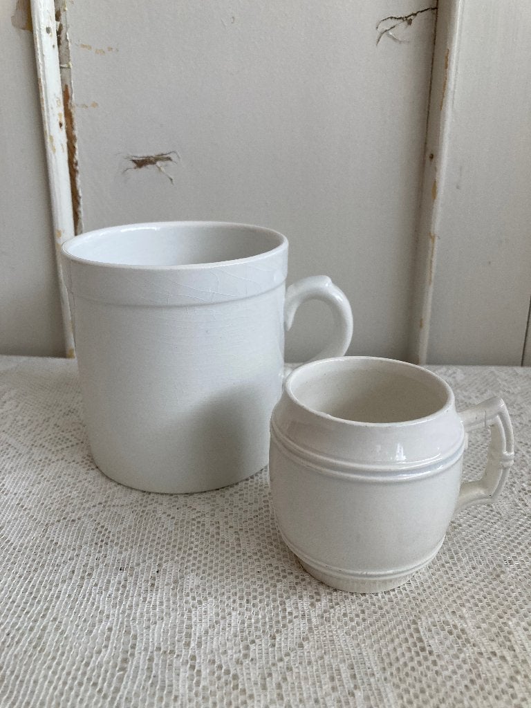 Brocante Grote & kleine witte beker - mok - bekertje - mokje, Ophalen