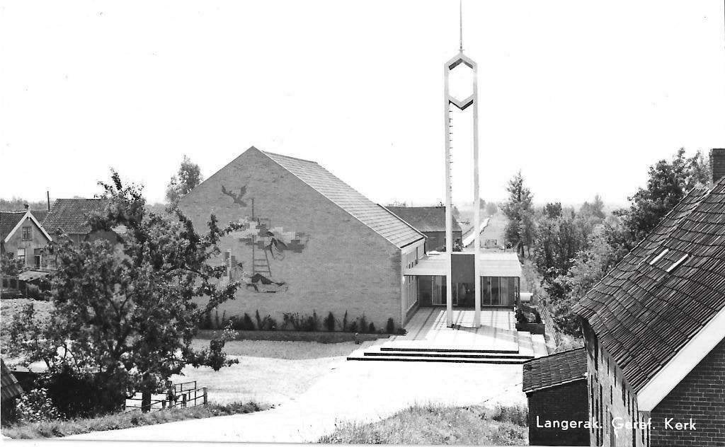 AK Langerak - Geref. Kerk, Verzenden, 1960 tot 1980, Ongelopen, Zuid-Holland