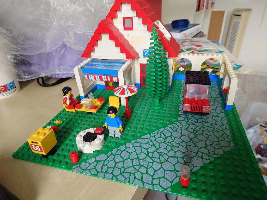 Vintage Lego set 6374-1 Holiday Home, Lego, Ophalen of Verzenden, Complete set, City
