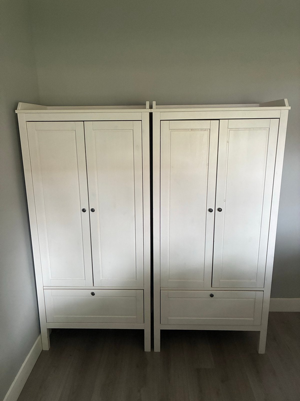 IKEA Sundvik kast voor baby of kinderkamer - 80x50x171 cm, Kinderen en Baby's, Kinderkamer | Commodes en Kasten, Zo goed als nieuw