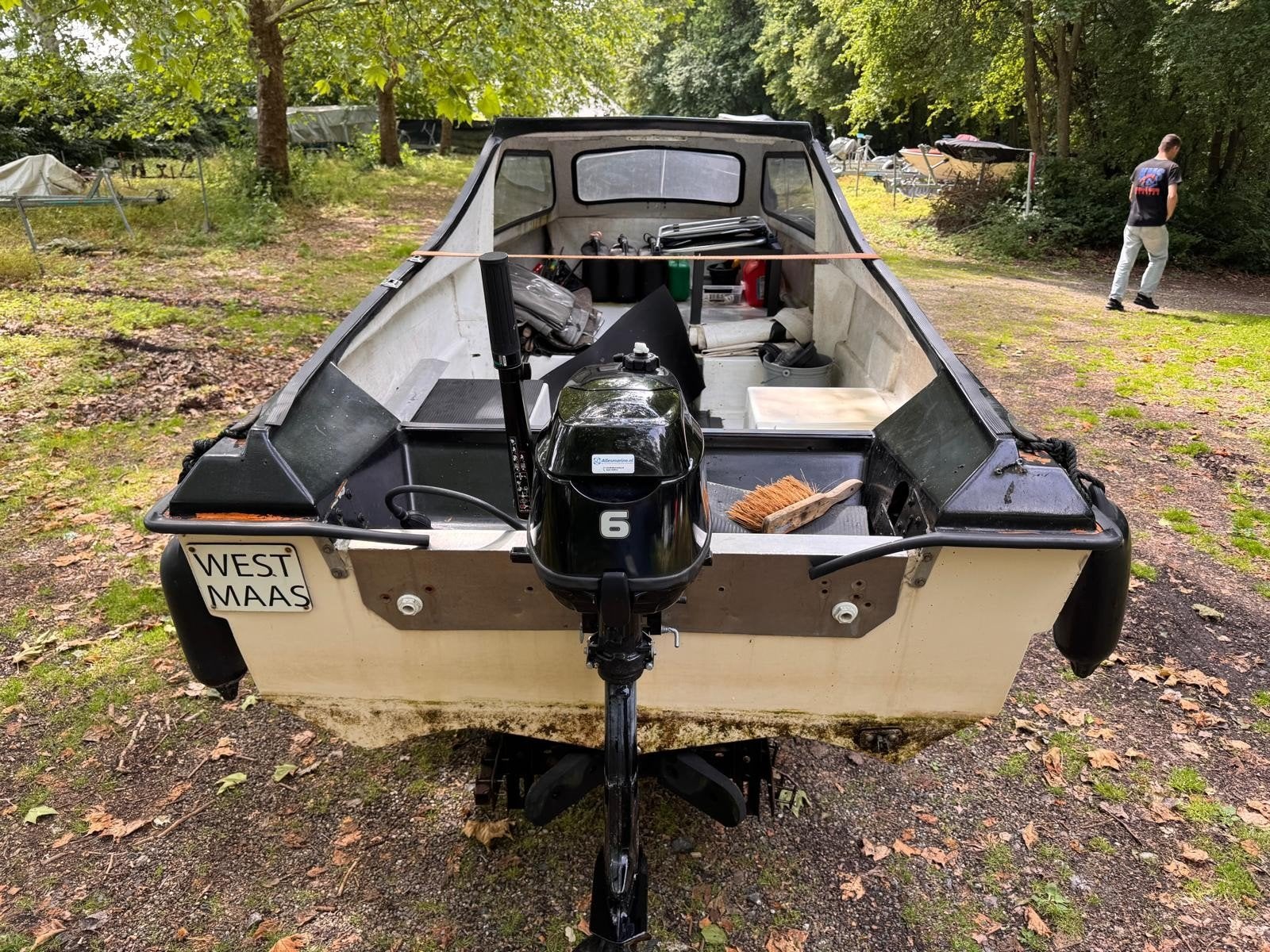 Leuke opknap kajuitbootje met motor en trailer, Watersport en Boten, Overige merken, Gebruikt, 4 m, Kajuitboot