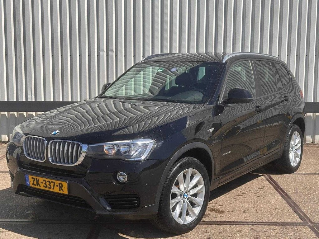 BMW X3 xDrive28i High Executive xLine Edition Automaat; ZK-3, Auto's, BMW, Gebruikt, Euro 6, Zwart, 1728 kg