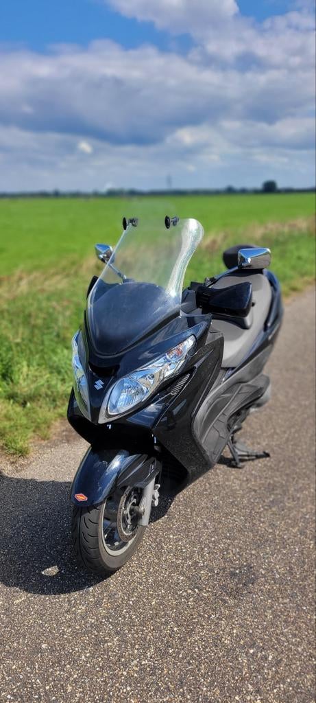 Suzuki Burgman 400 - Comfortabele zuinige Scooter uit 2008, Motoren, Motoren | Suzuki, Scooter, Gebruikt, Particulier, Minimaal motorrijbewijs A2