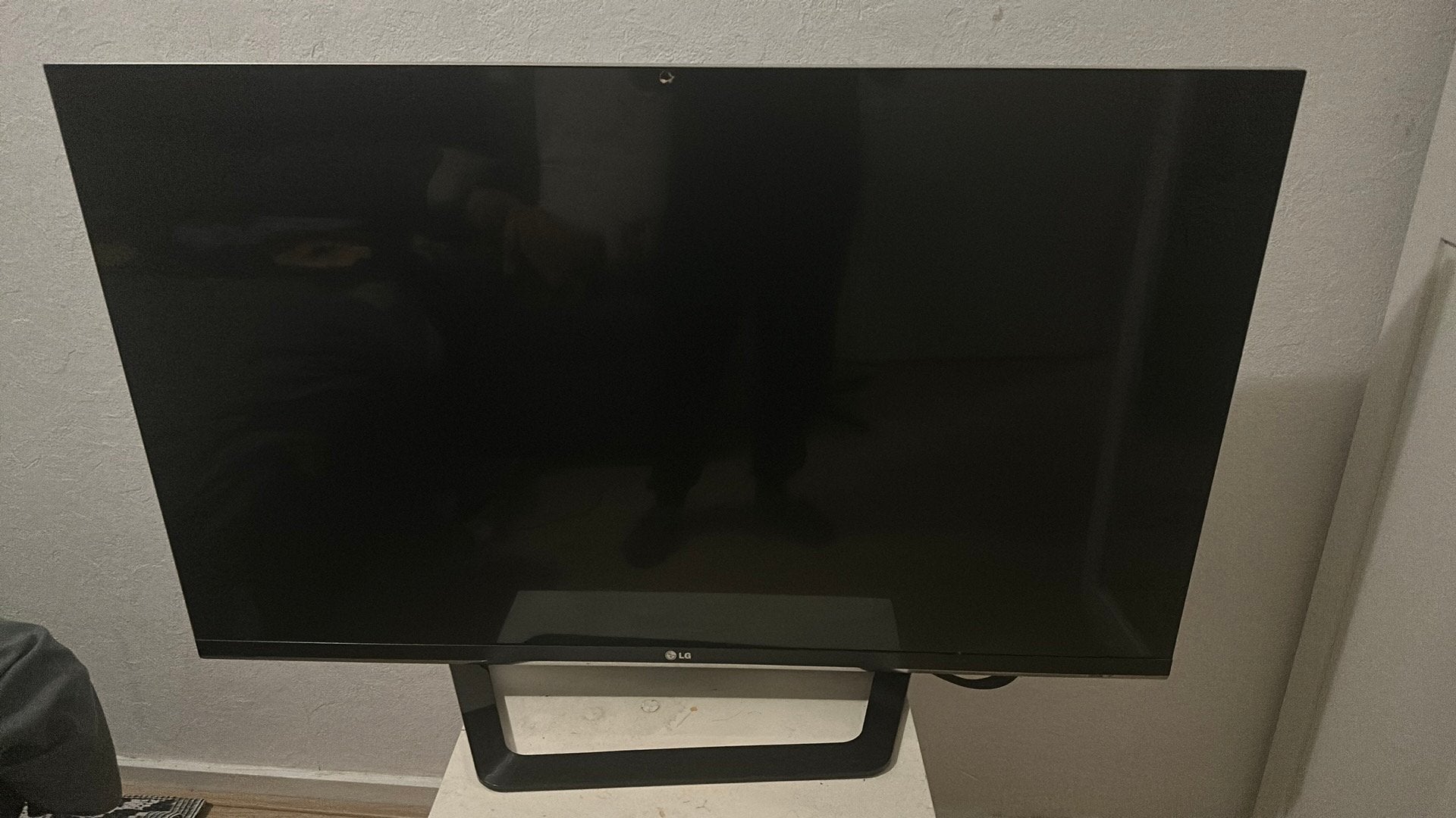 LG TV 47 inch - Good condition, Audio, Tv en Foto, Ophalen, 50 Hz, Zo goed als nieuw, 100 cm of meer