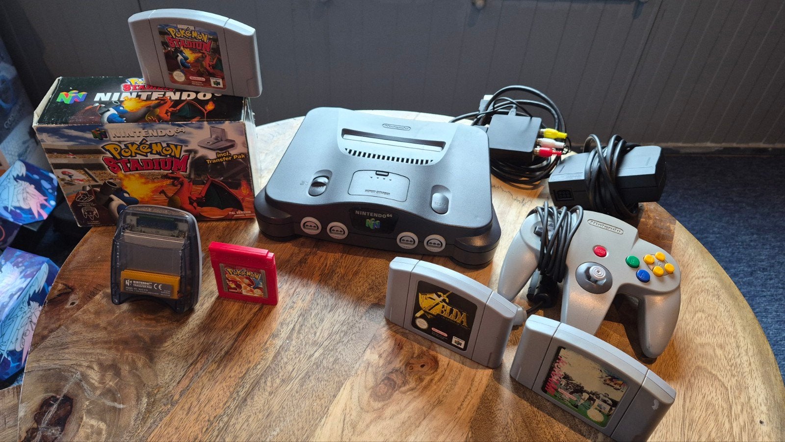 Nintendo 64 Console Bundel met Pokémon Stadium en Zelda, Gebruikt, 1 speler, Ophalen of Verzenden, Role Playing Game (Rpg)