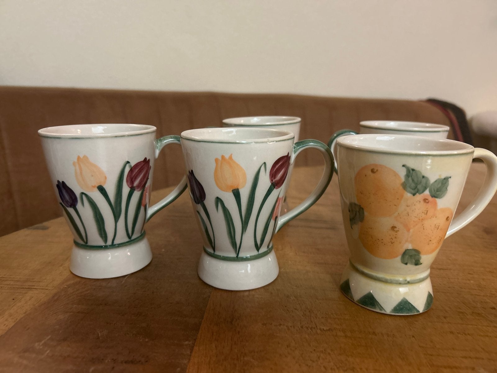 5 mokken van Vic’s handpainted servies, Overige merken, Zo goed als nieuw, Porselein, Mok