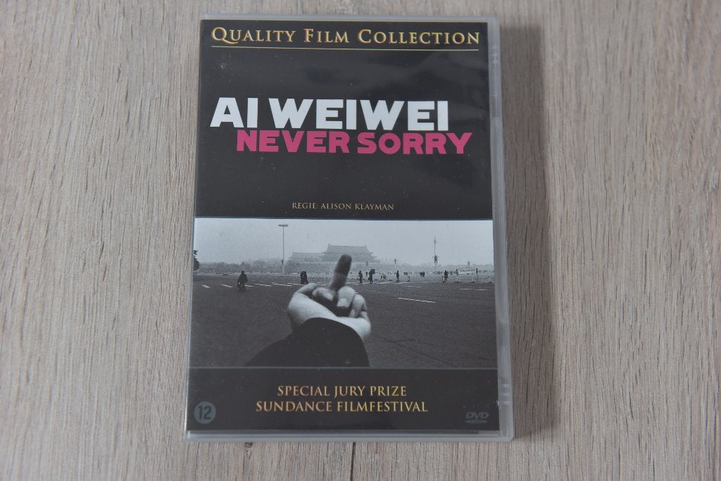 AI WEIWEI -- NEVER SORRY  REGIE ALISON KLAYMAN, Verzenden, Documentaire, Zo goed als nieuw, Azië