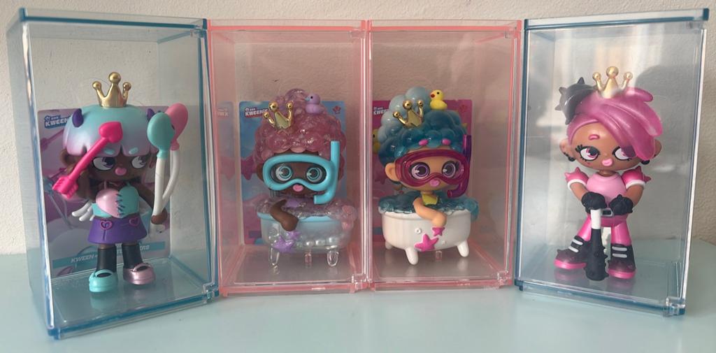XOX KWEENiE poppetjes - Set van 4 verzamelpoppen, Kinderen en Baby's, Speelgoed | Poppen, Ophalen of Verzenden, Zo goed als nieuw