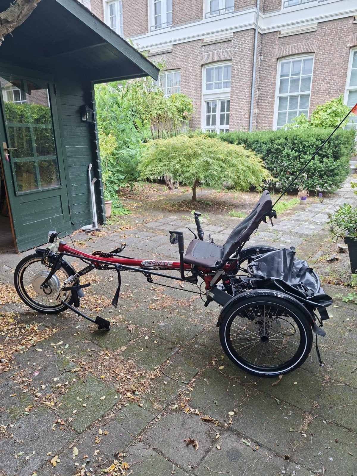 Hase Driewielfiets met trapondersteuning, Ophalen, Zo goed als nieuw