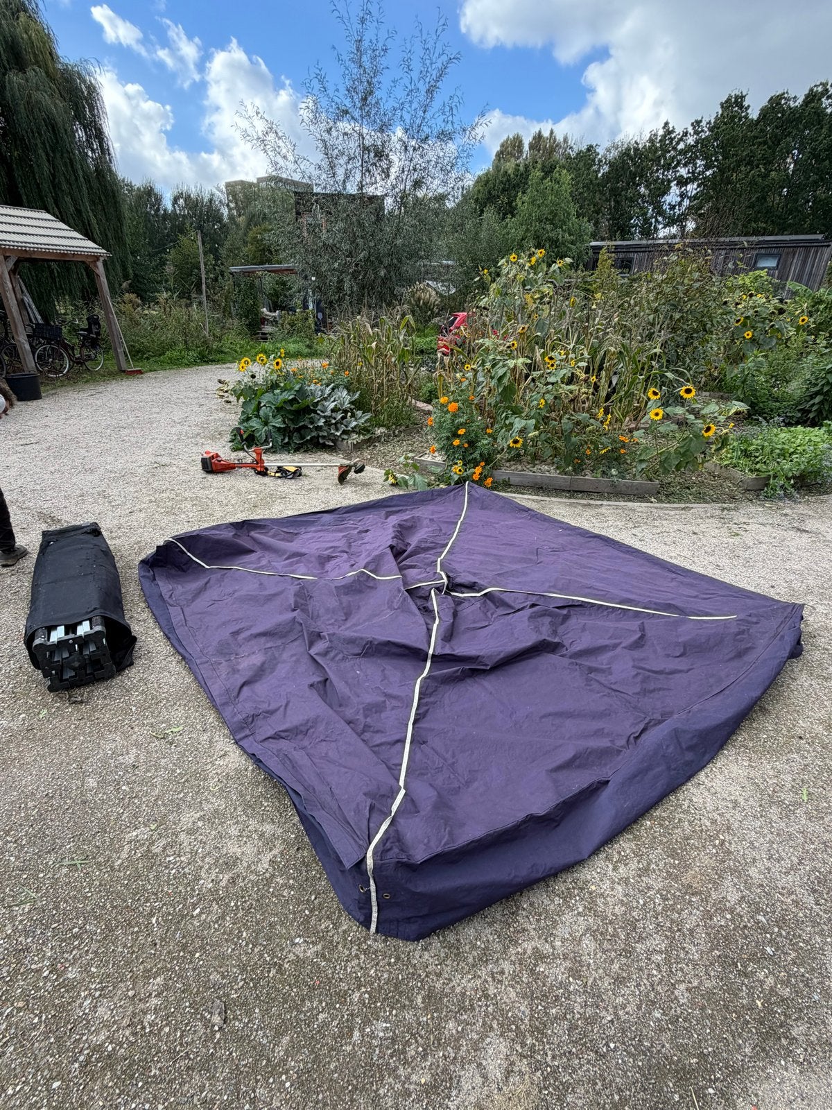 Partytent - Goede staat met klein scheurtje, Ophalen, Gebruikt, Opvouwbaar, Partytent