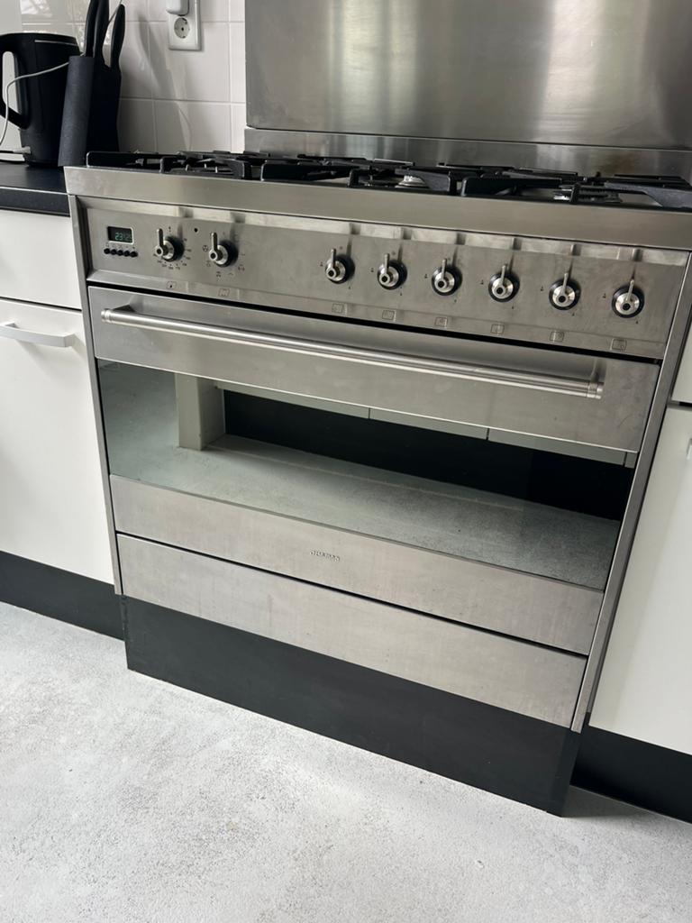 Smeg Fornuis 6 pits 90cm, Witgoed en Apparatuur, Fornuizen, Ophalen, Gebruikt, 60 cm of meer, Gas