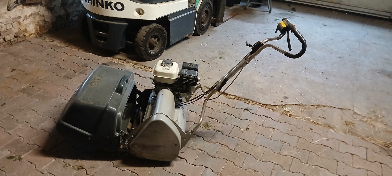 Lawnmaster 500 Twindrive Kooimaaier met Honda GX Motor, Ophalen, Gebruikt, Opvangbak, Benzine-grasmaaier