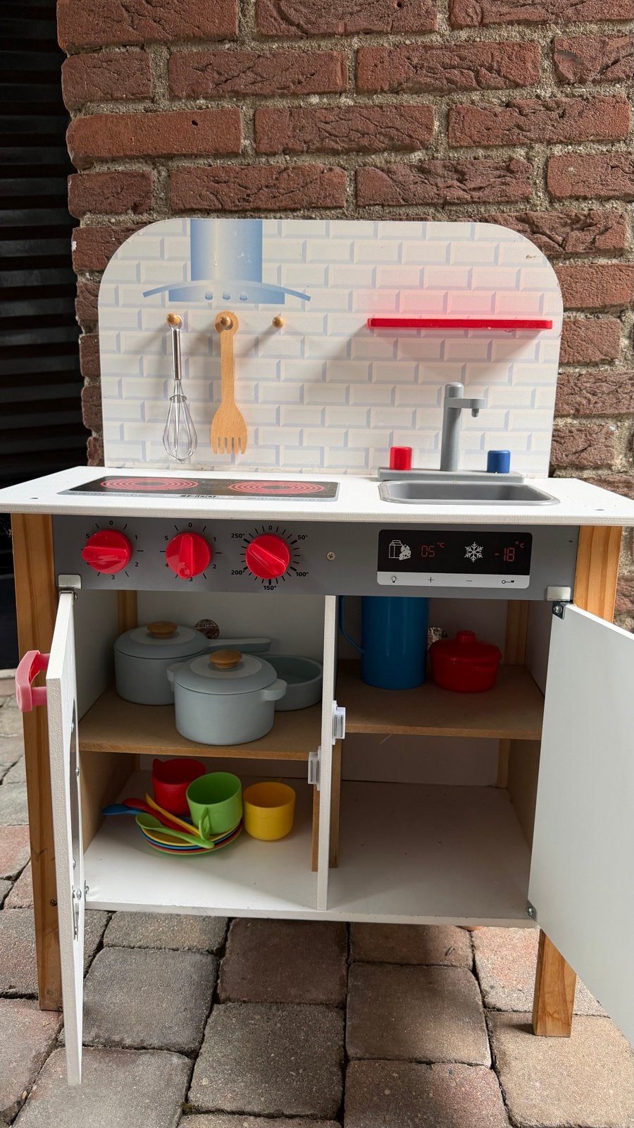Houten kinder speelkeuken met accessoires, Ophalen, Gebruikt, Jongen of Meisje