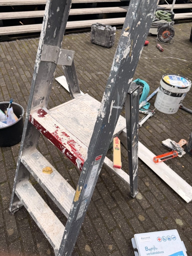 Altrex aluminium trap met 3 treden, Ophalen, Gebruikt, Ladder, Minder dan 2 meter