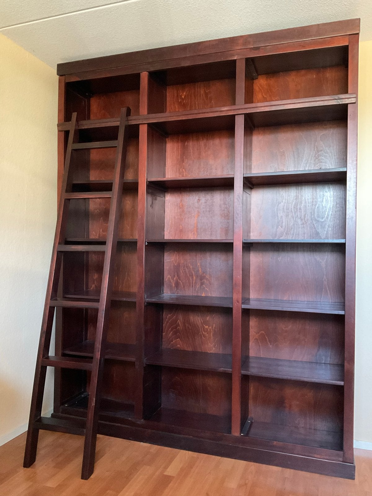 Grote Boekenkast met Ladder - 184x235x36 cm, Ophalen, Met plank(en), Gebruikt, 200 cm of meer