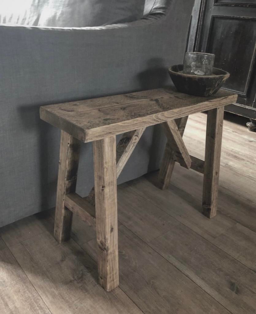 ~Stoer Sober Landelijk Houten Krukje/Bankje~, Ophalen of Verzenden, Zo goed als nieuw