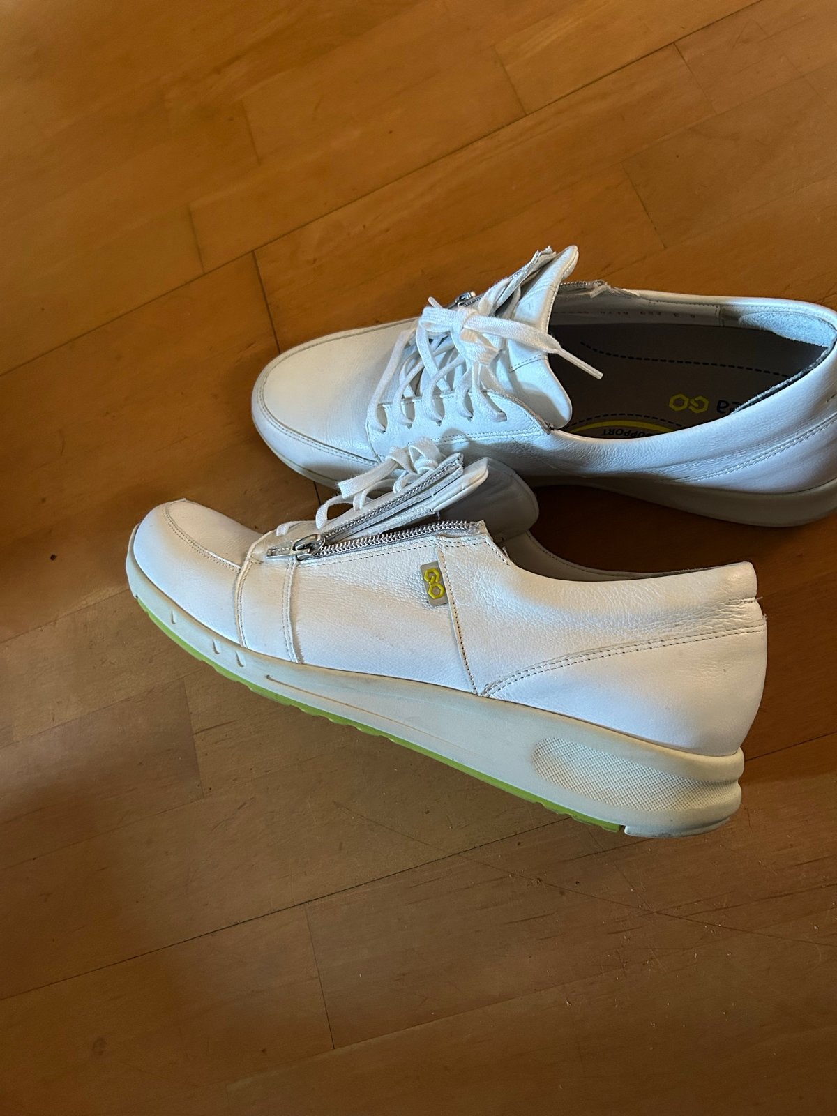 Witte durea sneakers maat 42,5-43 met rits en veters, Ophalen of Verzenden, Zo goed als nieuw, Wit, Sneakers of Gympen