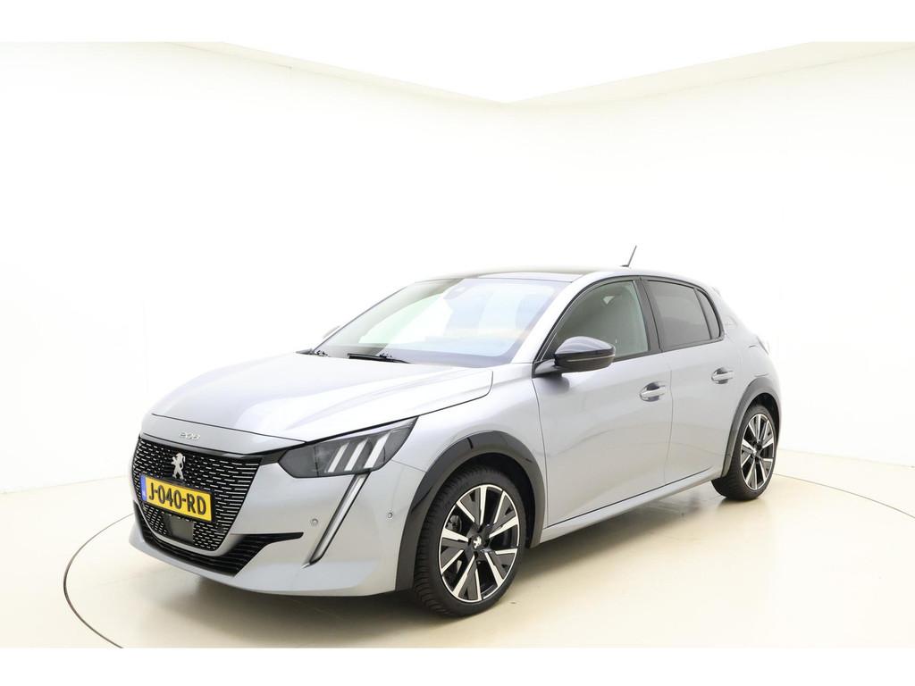 Peugeot 208 1.2T 100pk GT-Line | Trekhaak | Panorama Dak | D, Voorwielaandrijving, Gebruikt, Handgeschakeld, 3 cilinders