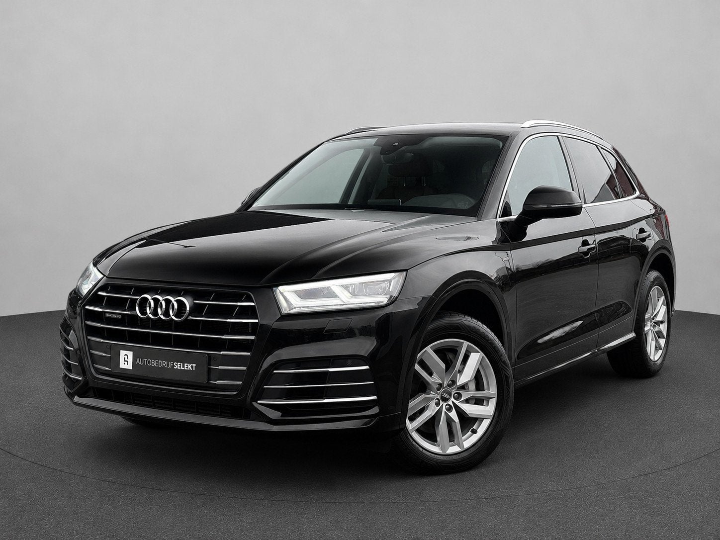 Audi Q5 55 TFSI e quattro S-line | Matrix | Dealer onderhoud, Auto's, Audi, Automaat, Huisgarantie, 4 cilinders, Zwart